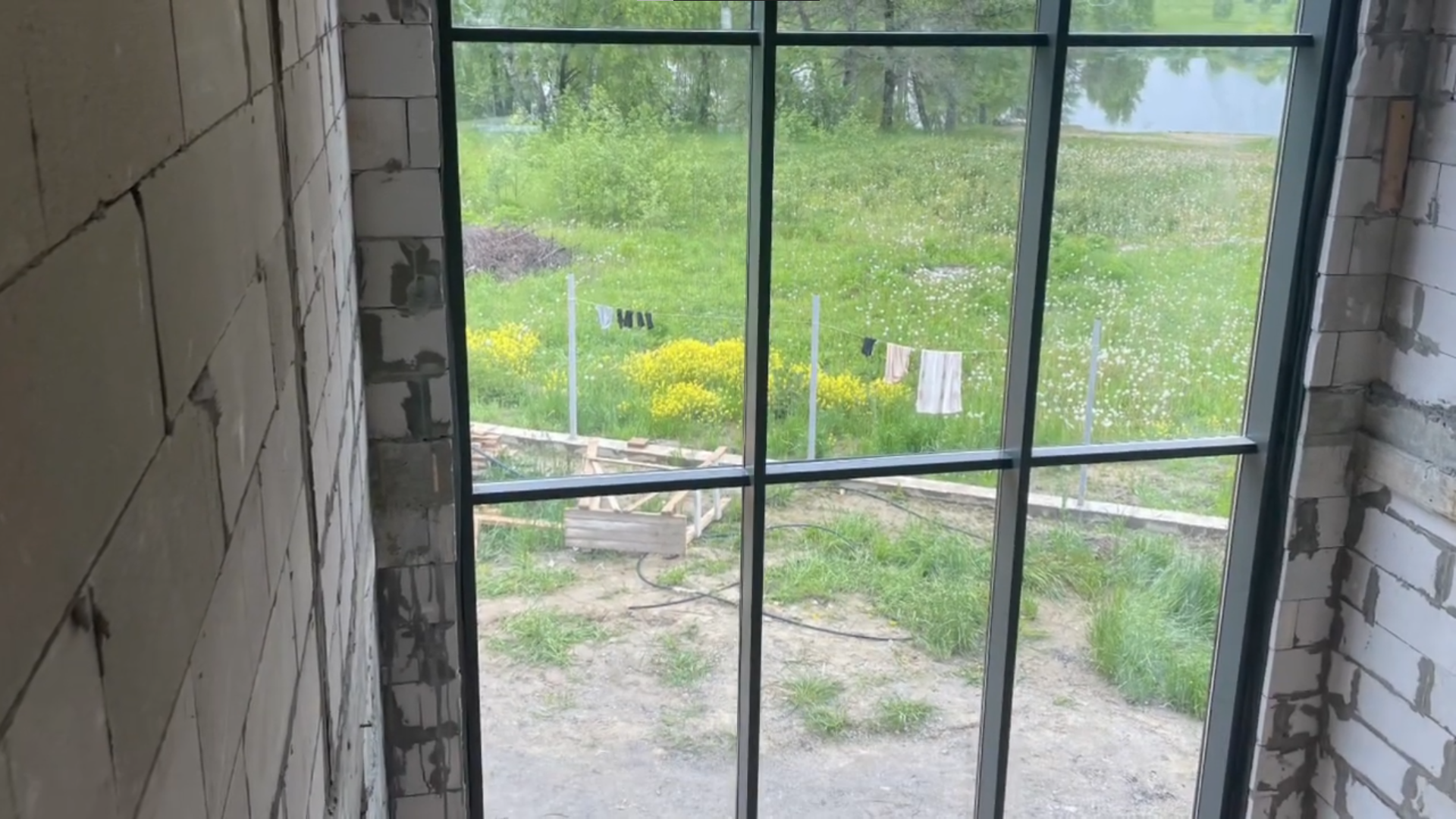 https://mariupol.delaem-okna.ru/storage/app/uploads/public/63f/310/edc/63f310edc3a27284352558.png